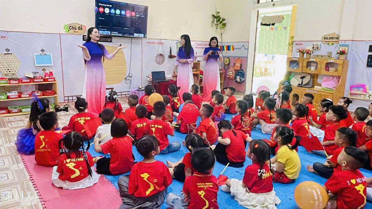 khai giảng 11